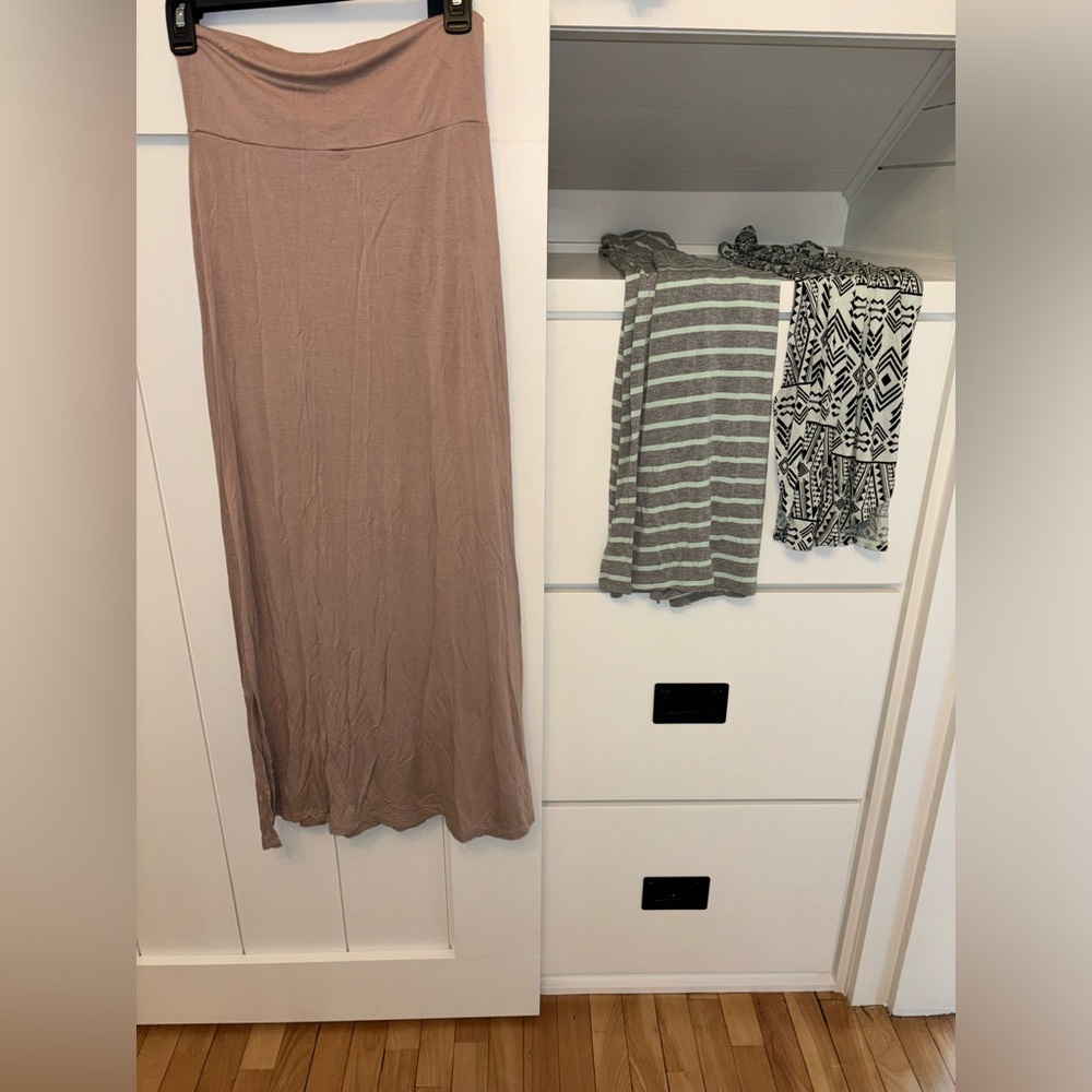 🛍️ Bundle* | Women’s Maxi Skirts - Size S